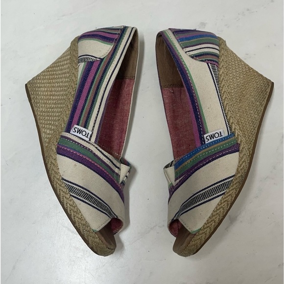 Toms Womens Espadrille Peep Toe Wedges Size 7.5 - Picture 3 of 7
